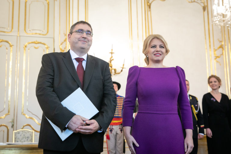 PREZIDENT: Vymenovanie novej vlády odborníkov
