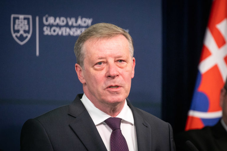 VLÁDA: Členovia novej vlády SR