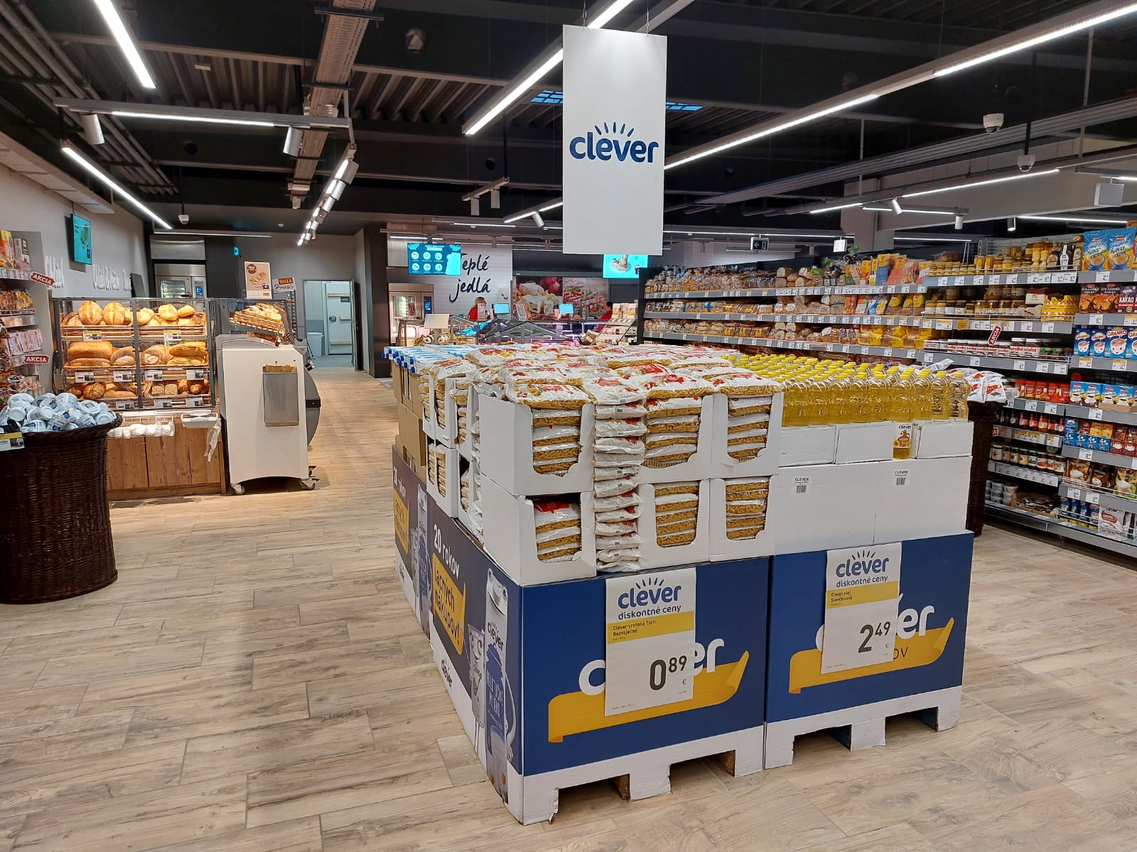 Ďalší úspech v BILLA: značka Clever získala ocenenie Superbrands - SITA.sk