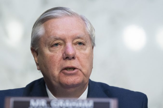 Pomoc Ukrajine sú „najlepšie peniaze, aké sme kedy minuli“, tvrdí americký senátor Graham
