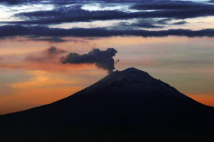 Sopka Popocatépetl, Mexiko