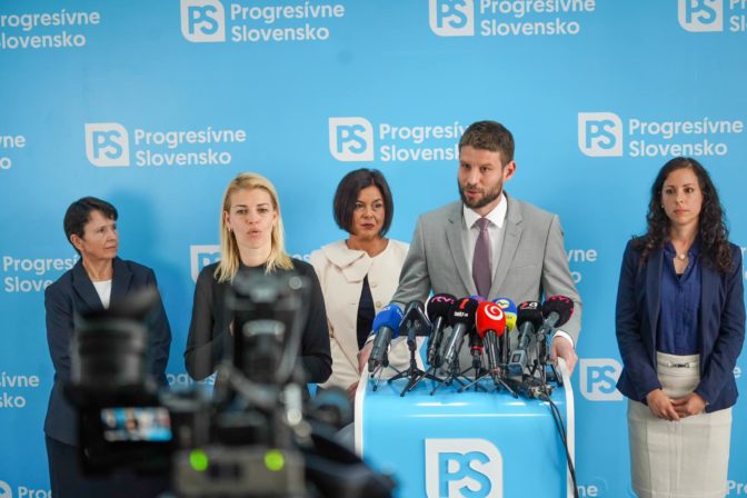 Michal Šimečka, Viera Kalmárová, Tina Gažovičová, Ingrid Kosová