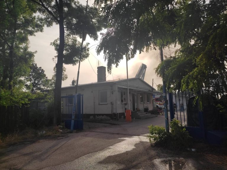 Požiar v Rovinke, hasiči