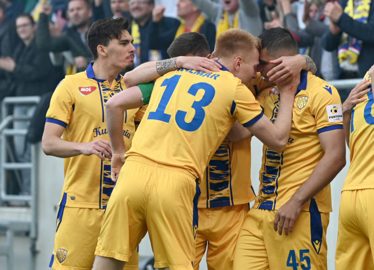 FUTBAL FL: Dunajská Streda - Bratislava