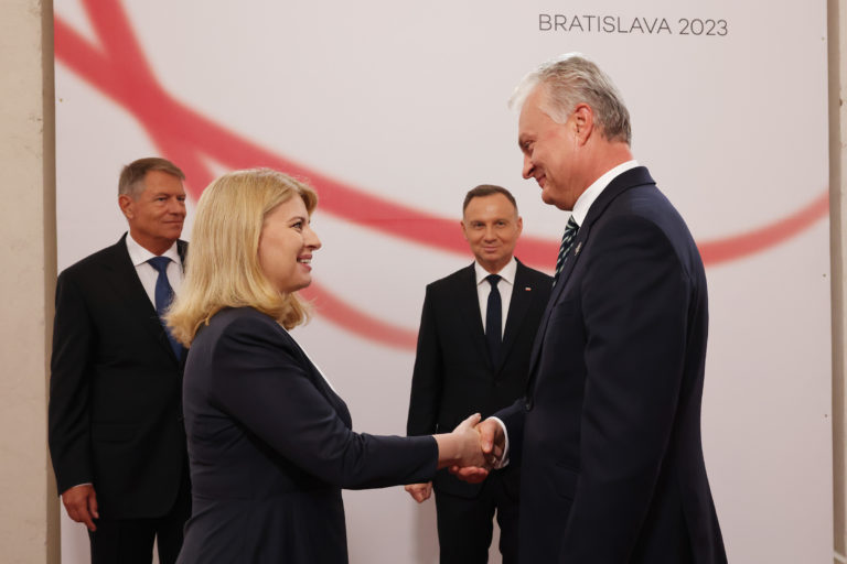 B9: Samit prezidentov