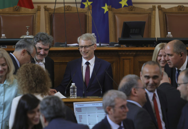 Bulharská vláda, Nikolaj Denkov