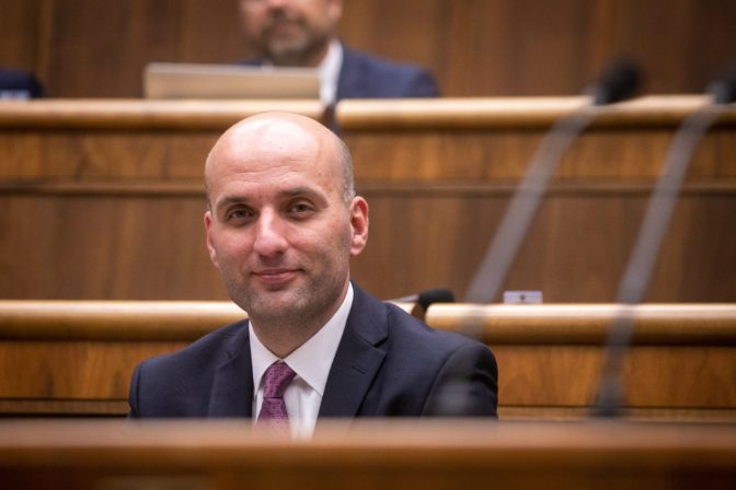 Minister financií Michal Horváth