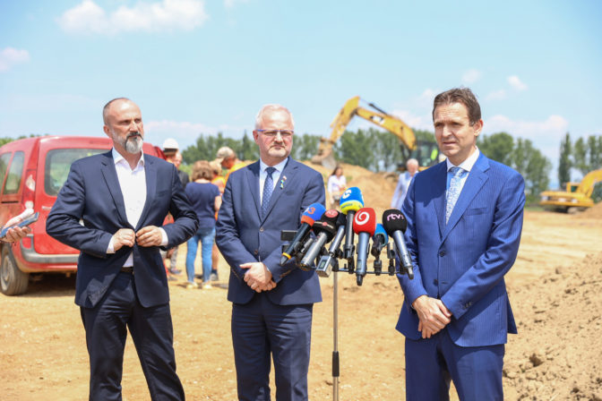 Premiér Ódor navštívil východné Slovensko