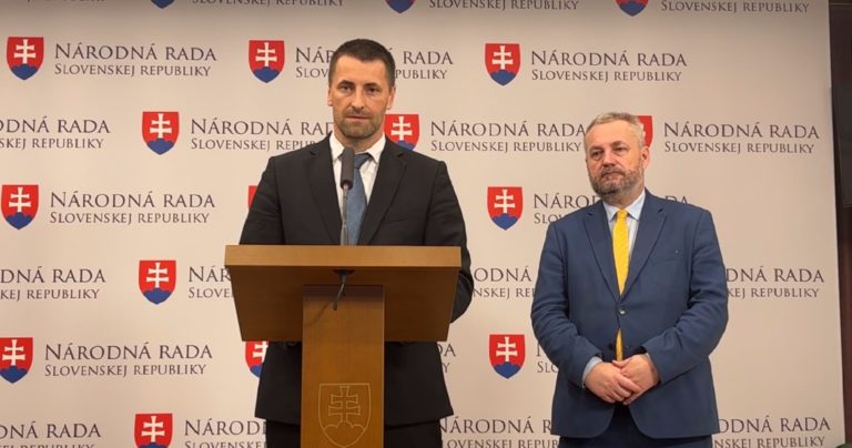 Viskupič, Dostál