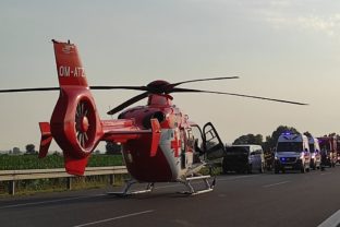 Leteckí záchranári, vrtuľník