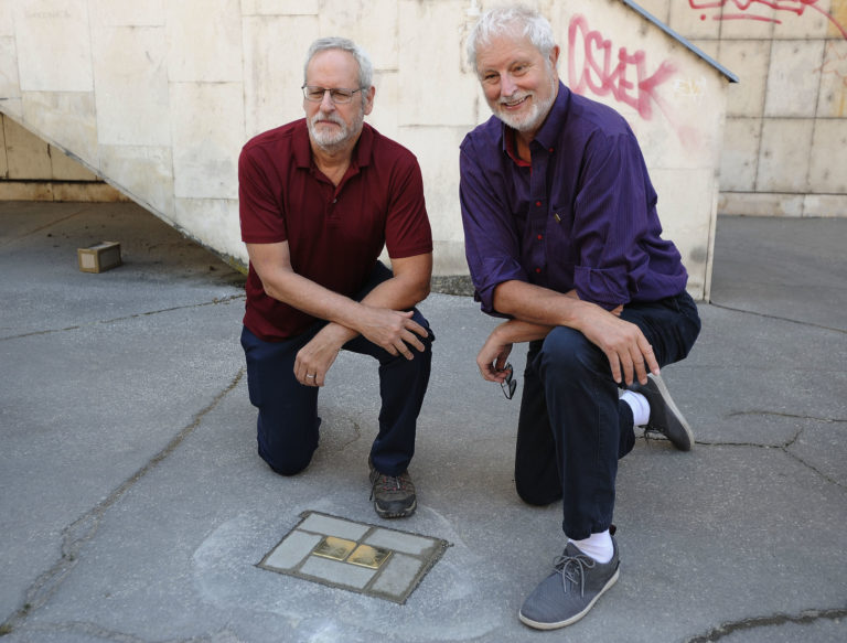 TRENČÍN: Osadenie kameňov zmiznutých Trenčanov
