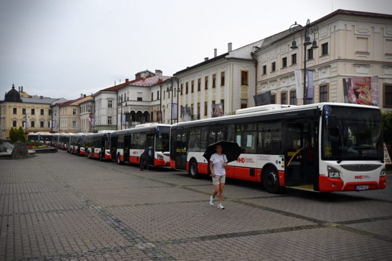 BANSKÁ BYSTRICA: Nové autobusy MHD