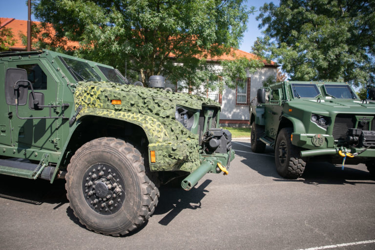 MO SR: Vozidlo JLTV 4x4 Oshkosh