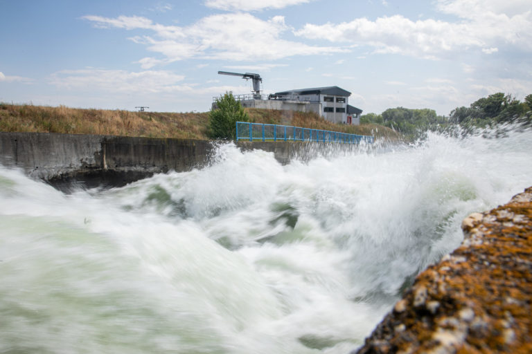 Záplavy spojili vodohospodárov.