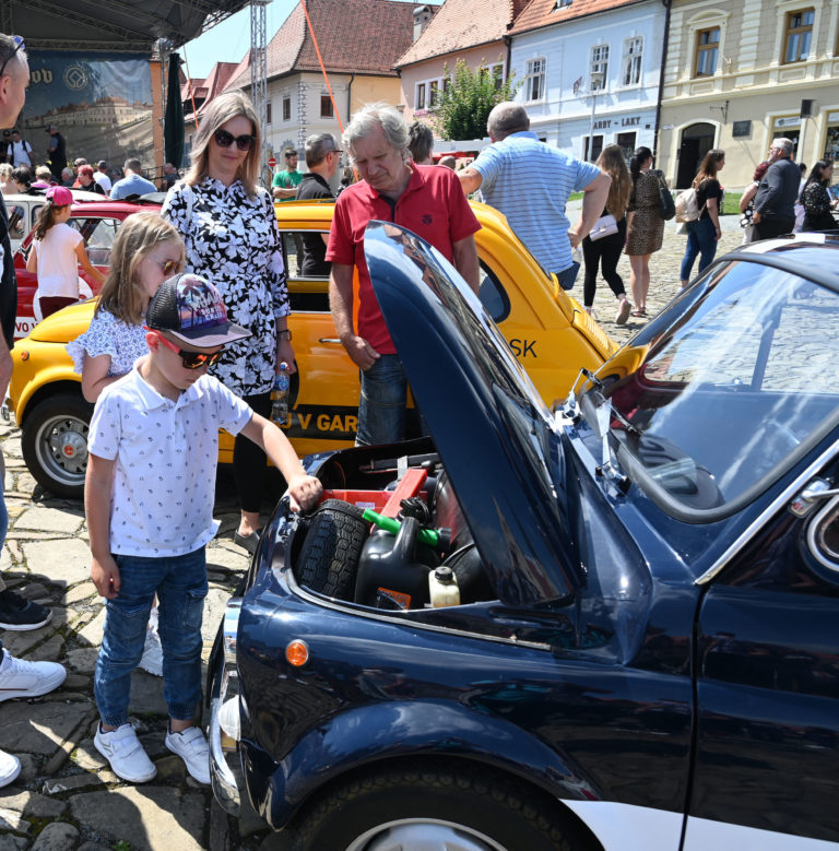 FIAT 500, OĽaNO