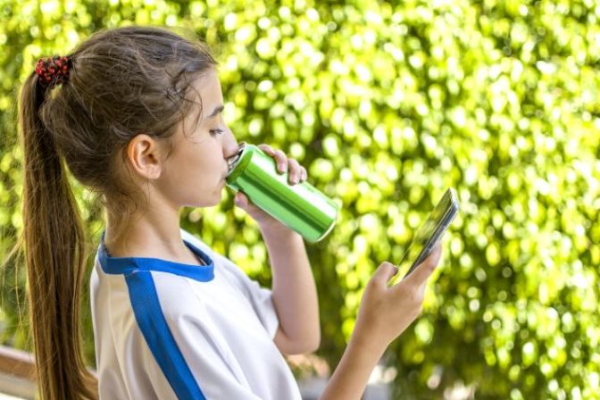 Energetický drink, dieťa