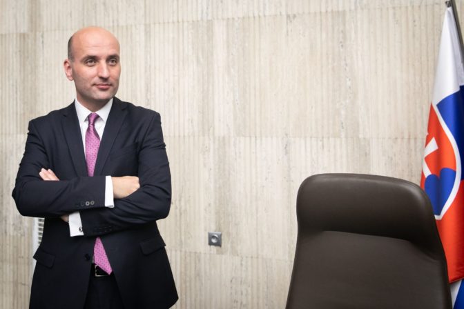 Minister financií Michal Horváth