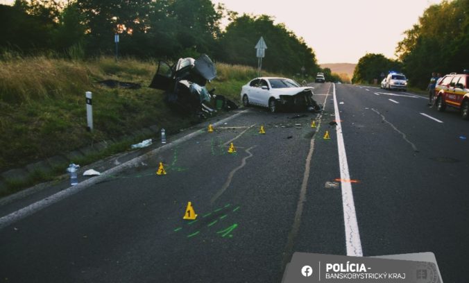 Nehoda, Podkriváň, VW Passat, Škoda Fabia