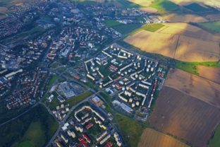 Let balónom ponad Poprad a okolité obce a lesy