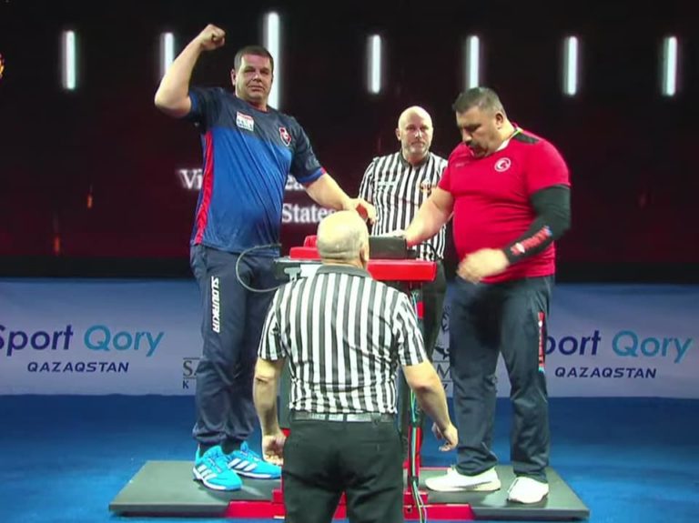 Peter Spusta, majster sveta v pretláčaní rukou