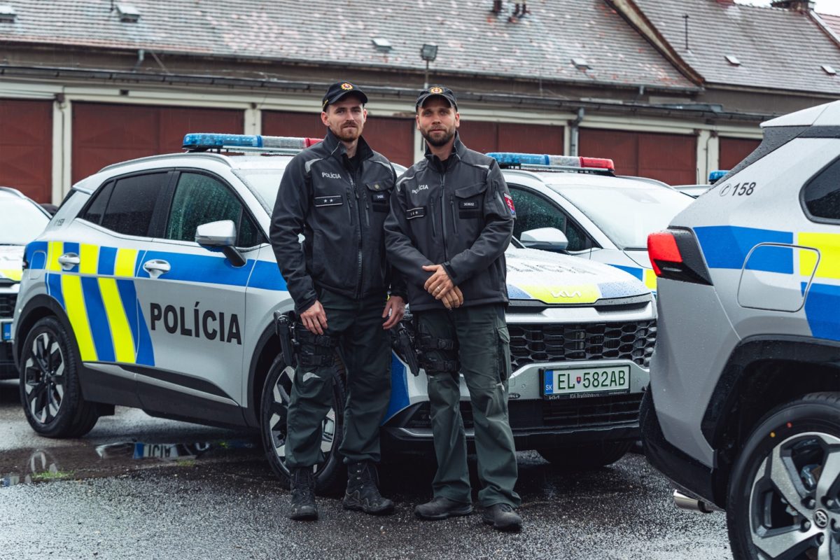 MV SR: Nové policajné autá