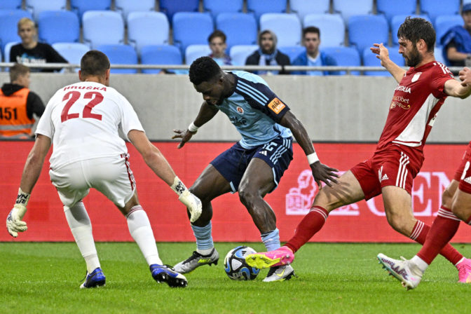 FUTBAL NL: Bratislava - Banská Bystrica