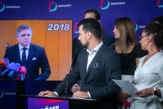 DEMOKRATI: Reakcia na zásah NAKA