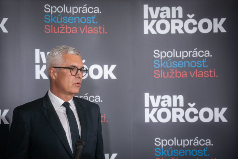 KORČOK: Ohlásil kandidatúru na post prezidenta SR