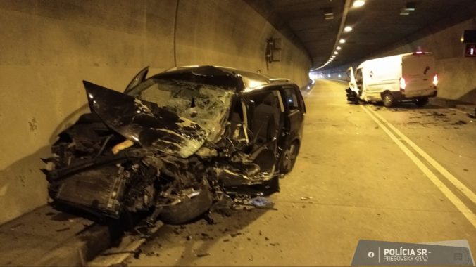 Nehoda, tunel Branisko