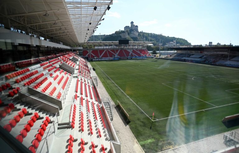 Nová hlavná tribúna – štadión Trenčín