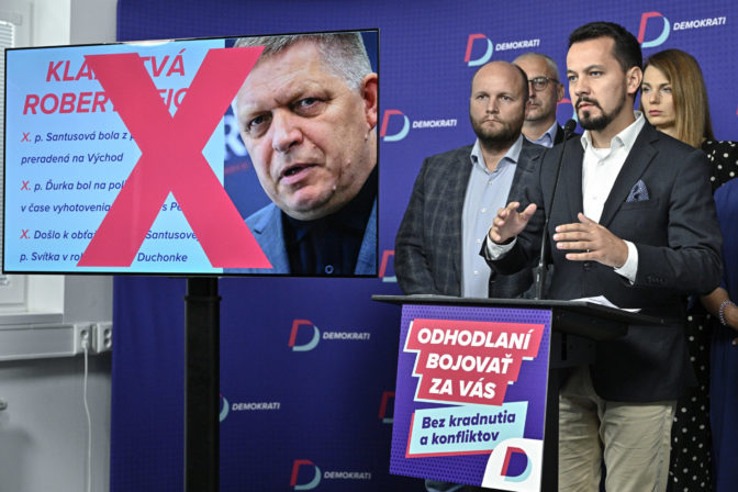 DEMOKRATI: Vyvrátenie manipulácií a klamstiev Róberta Fica