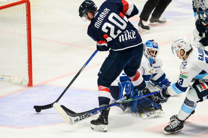 HOKEJ TE: HK Nitra - HC Slovan Bratislava