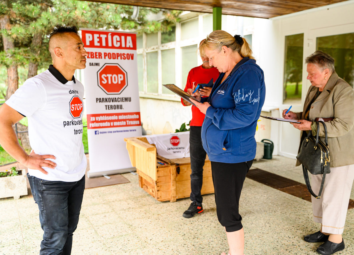 VOĽBY: Petícia proti parkovacej politike v Trnave