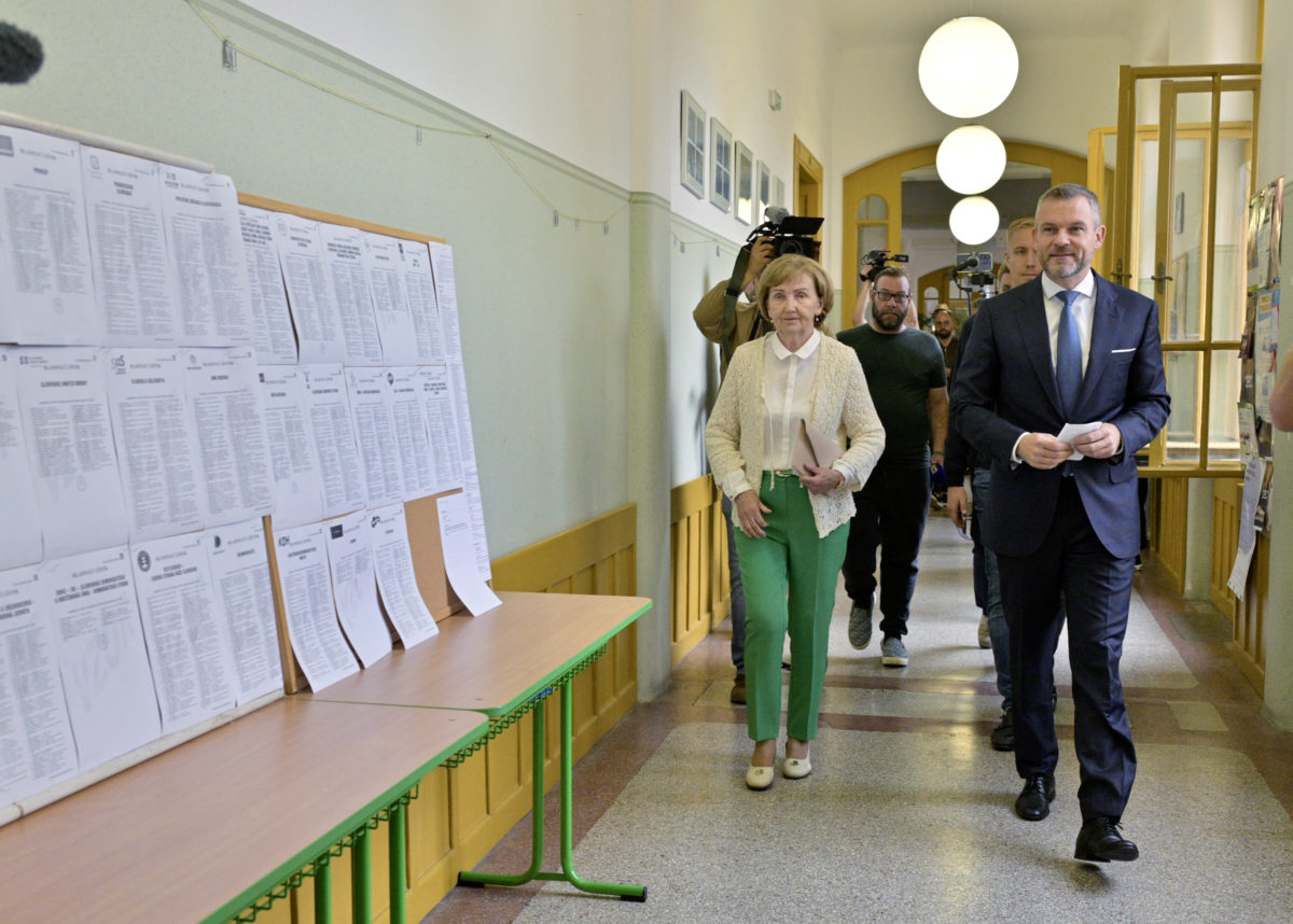 VOĽBY: Volebný akt Petra Pellegriniho
