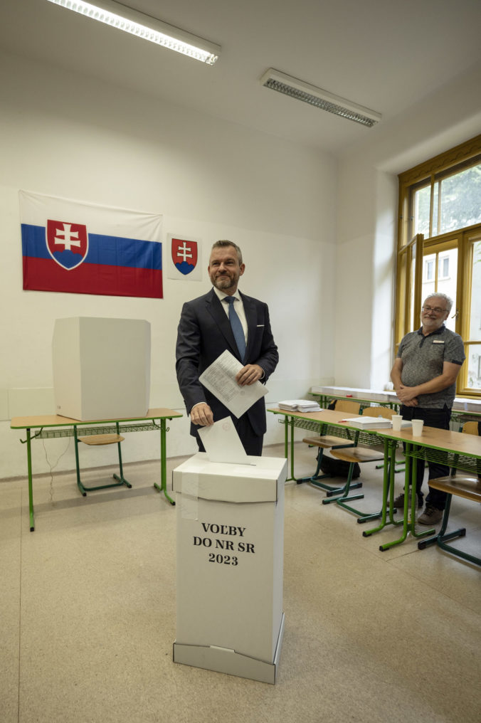 VOĽBY: Volebný akt Petra Pellegriniho