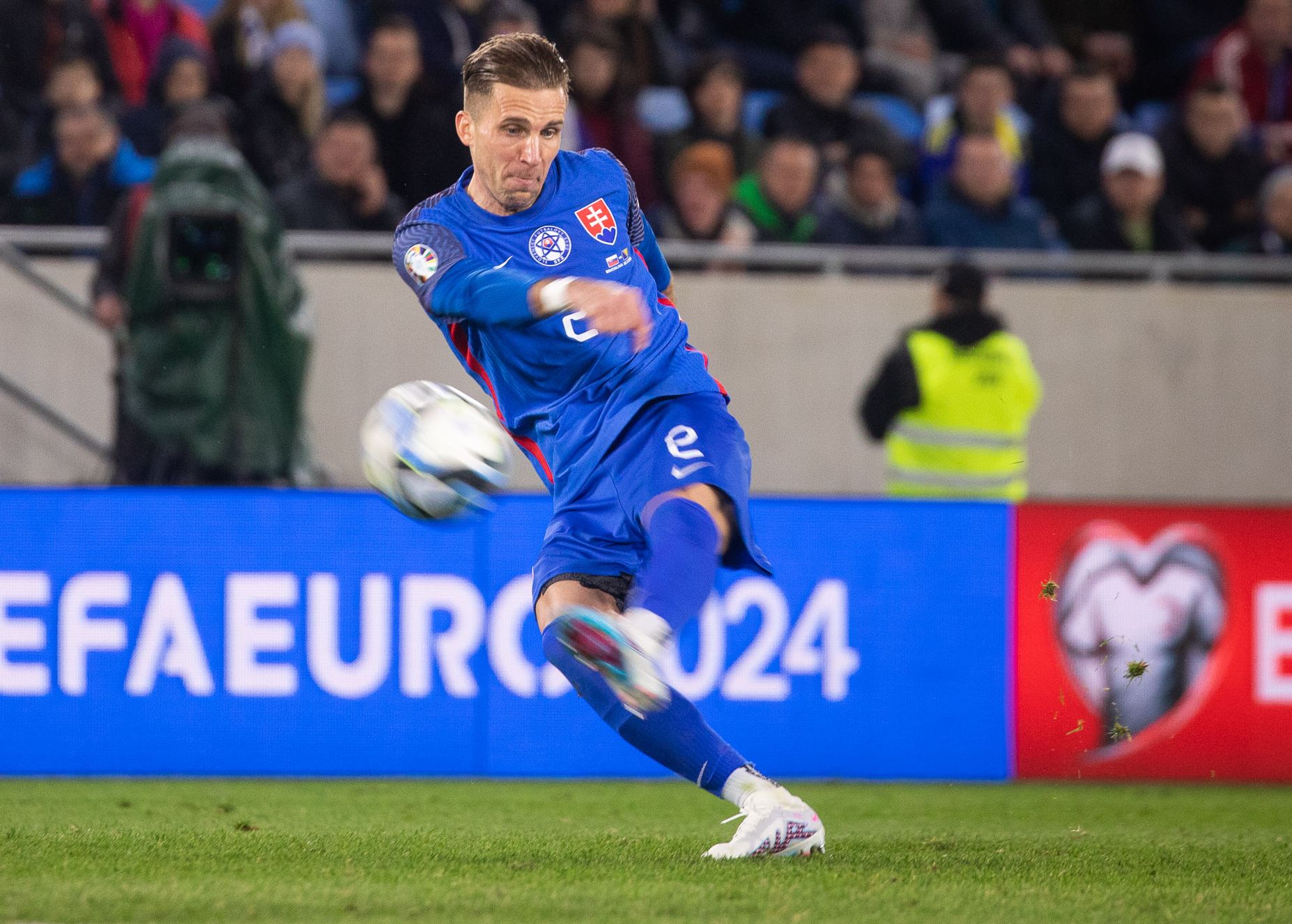 Emot&iacute;vna rozl&uacute;čka legendy. Pekar&iacute;k sa vyrovn&aacute; Ham&scaron;&iacute;kovi a ukonč&iacute; 20-ročn&uacute; reprezentačn&uacute; kapitolu - SITA.sk
