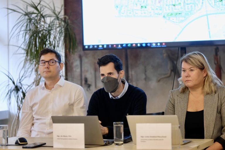 ii k verejnému prerokovaniu návrhu Mestskej urbanistickej štúdie zóny Mlynské nivy