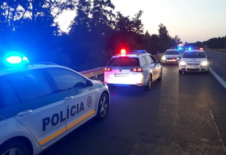 Policajné autá