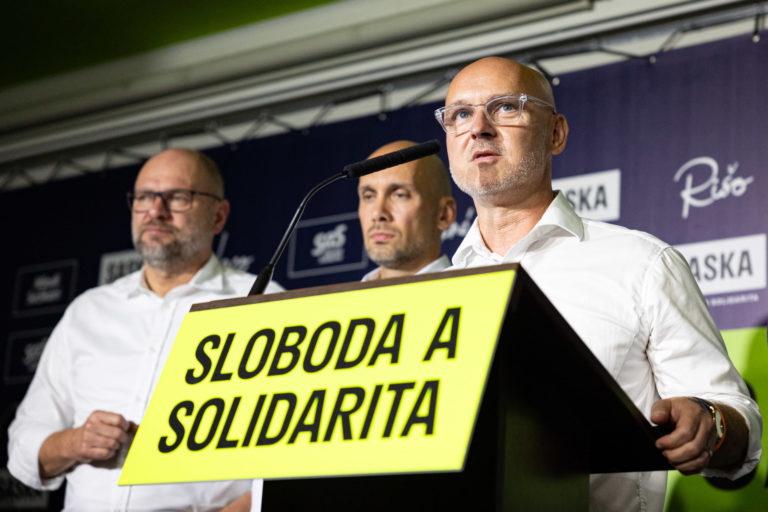 VOĽBY: Volebná noc v centrále strany SAS