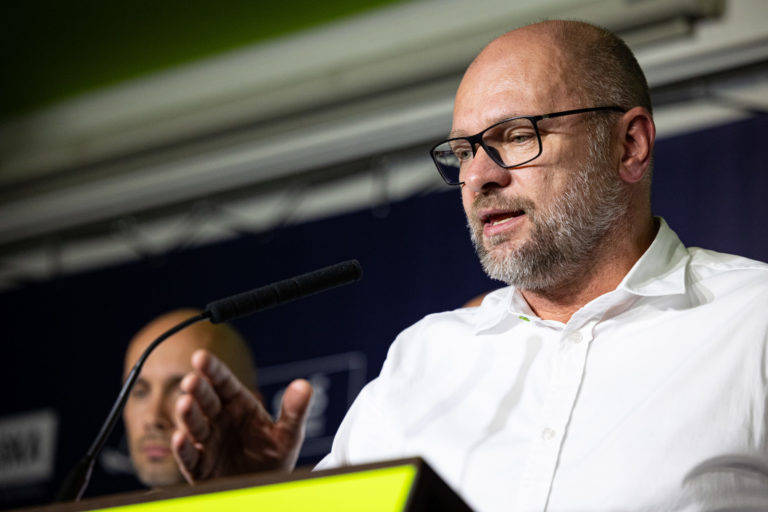 VOĽBY: Volebná noc v centrále strany SAS
