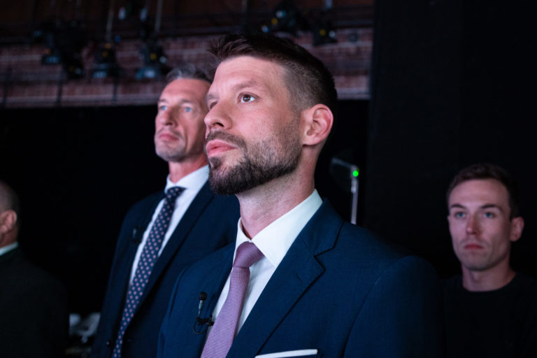 VOĽBY: Prvá diskusia po zverejnení oficiálnych výsledkov