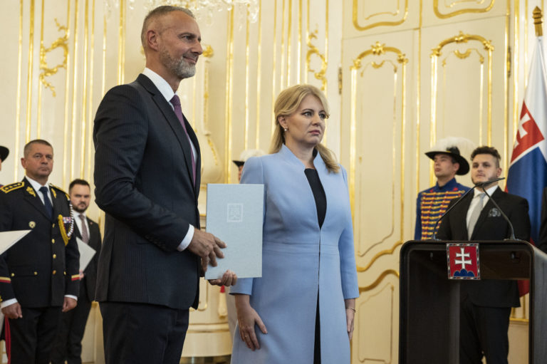 PREZIDENTKA: Vymenovala novú vládu SR
