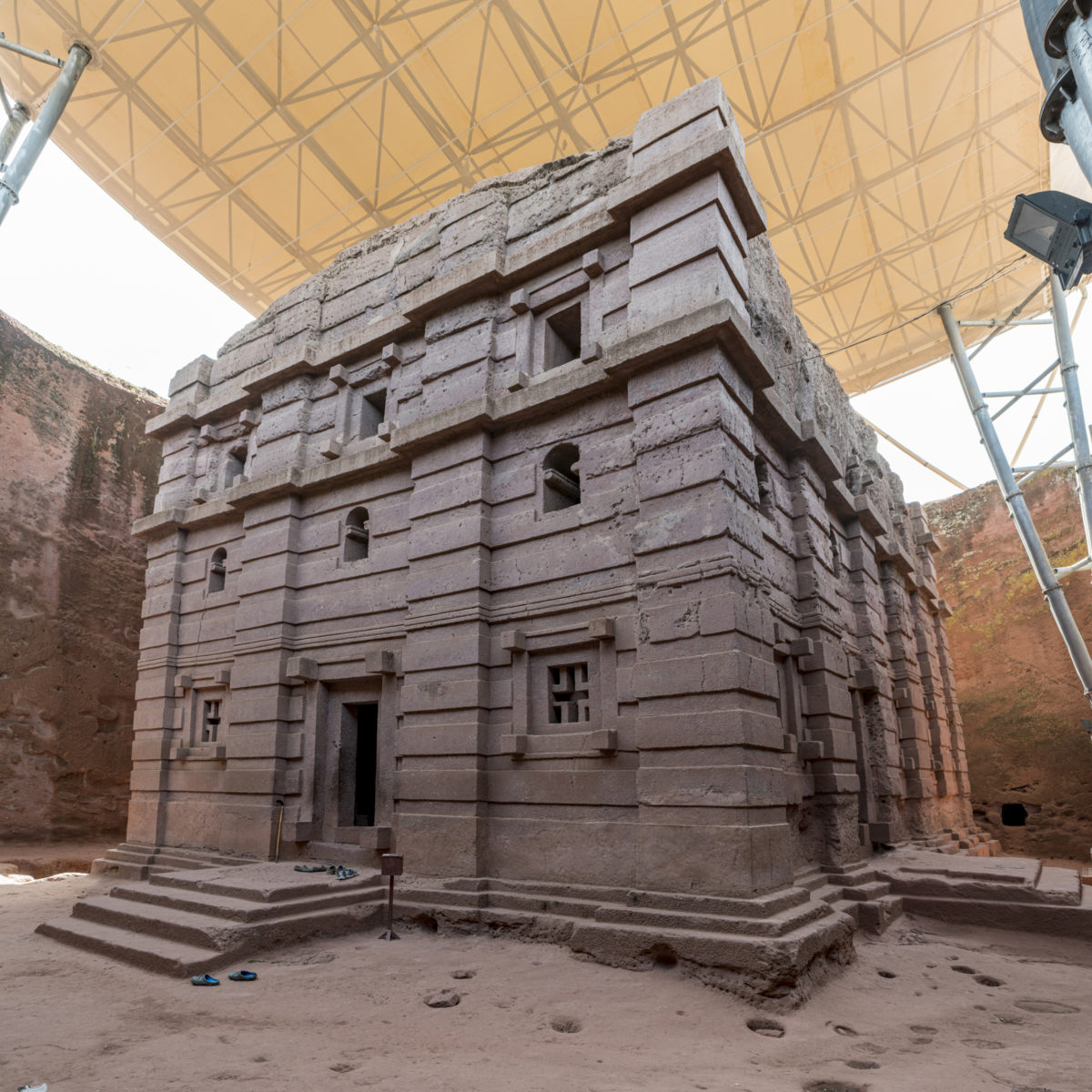 Nová Lalibela: Výnimočné skalné kostoly Etiópie, ktoré vytvorili mních