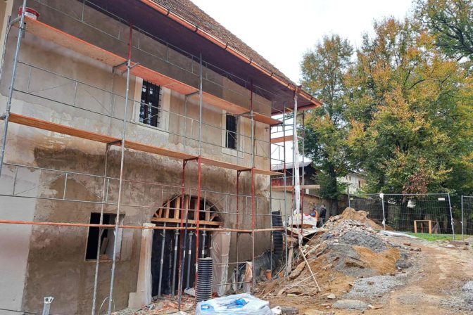 MARKUŠOVCE: Obnova Kúrie Zuzana