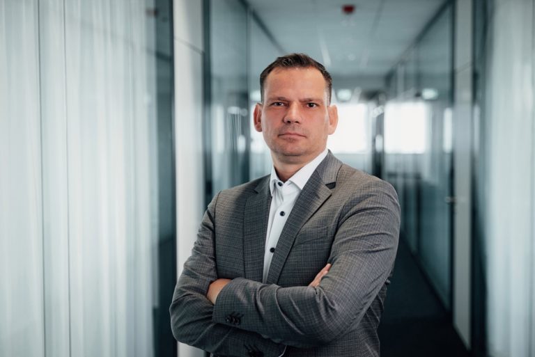 Novy generalny riaditel sven reinhard foto kaufland.jpg