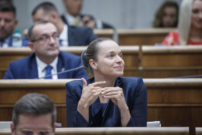 Romana Tabák
