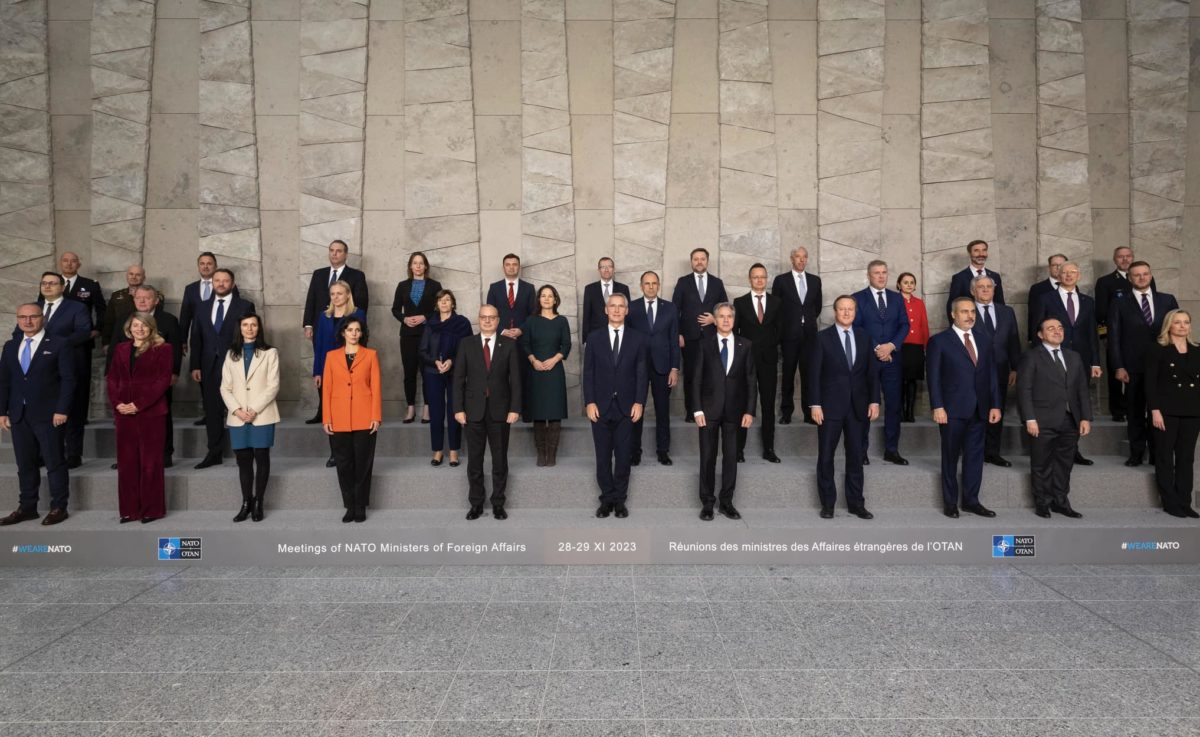 Brusel, NATO