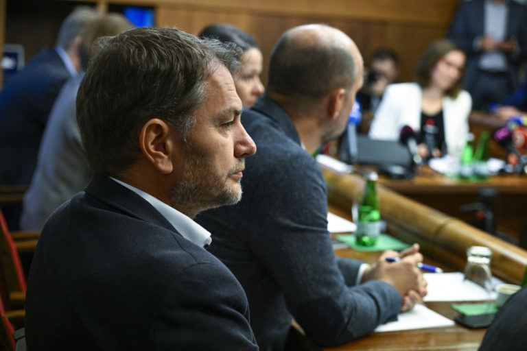 NR SR: Rokovanie ústavnoprávneho výboru