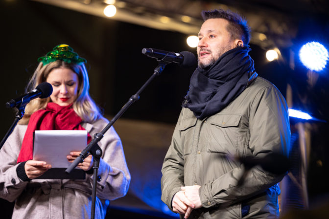 BRATISLAVA: Otvorenie vianočných trhov