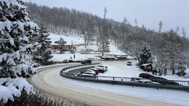 POČASIE: Sneženie v Starom Smokovci